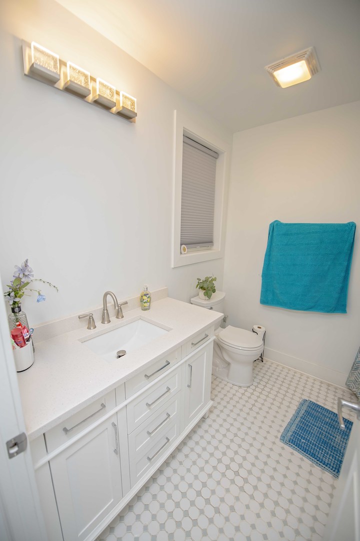 105 N 12th Avenue Property Photo 38