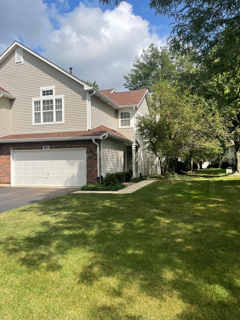 3092 Kentshire Circle Property Photo 1