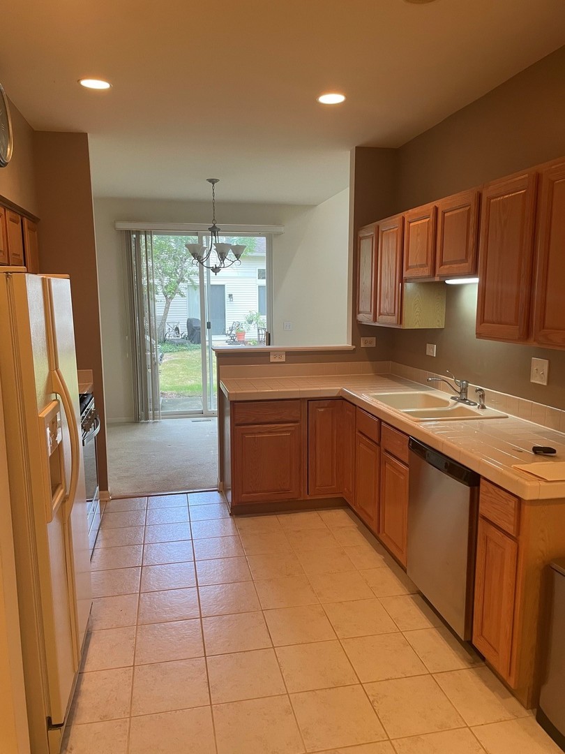 3092 Kentshire Circle Property Photo 4