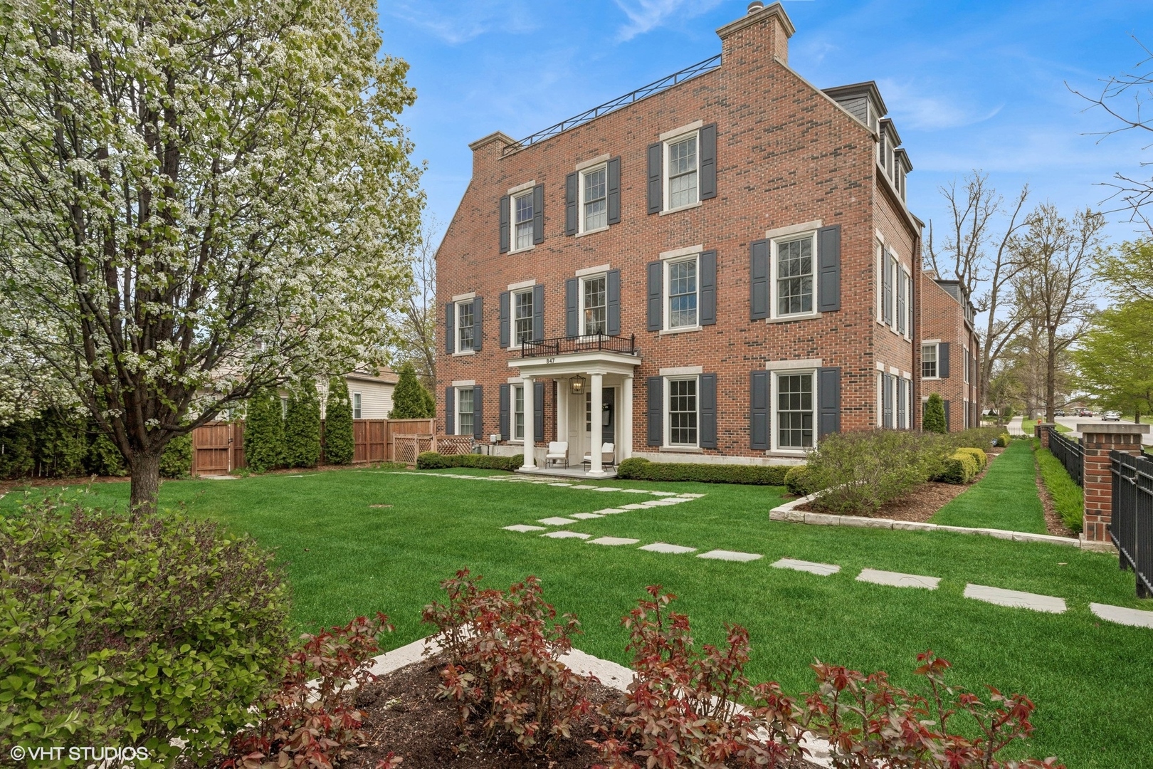 847 N Mckinley Road Property Photo