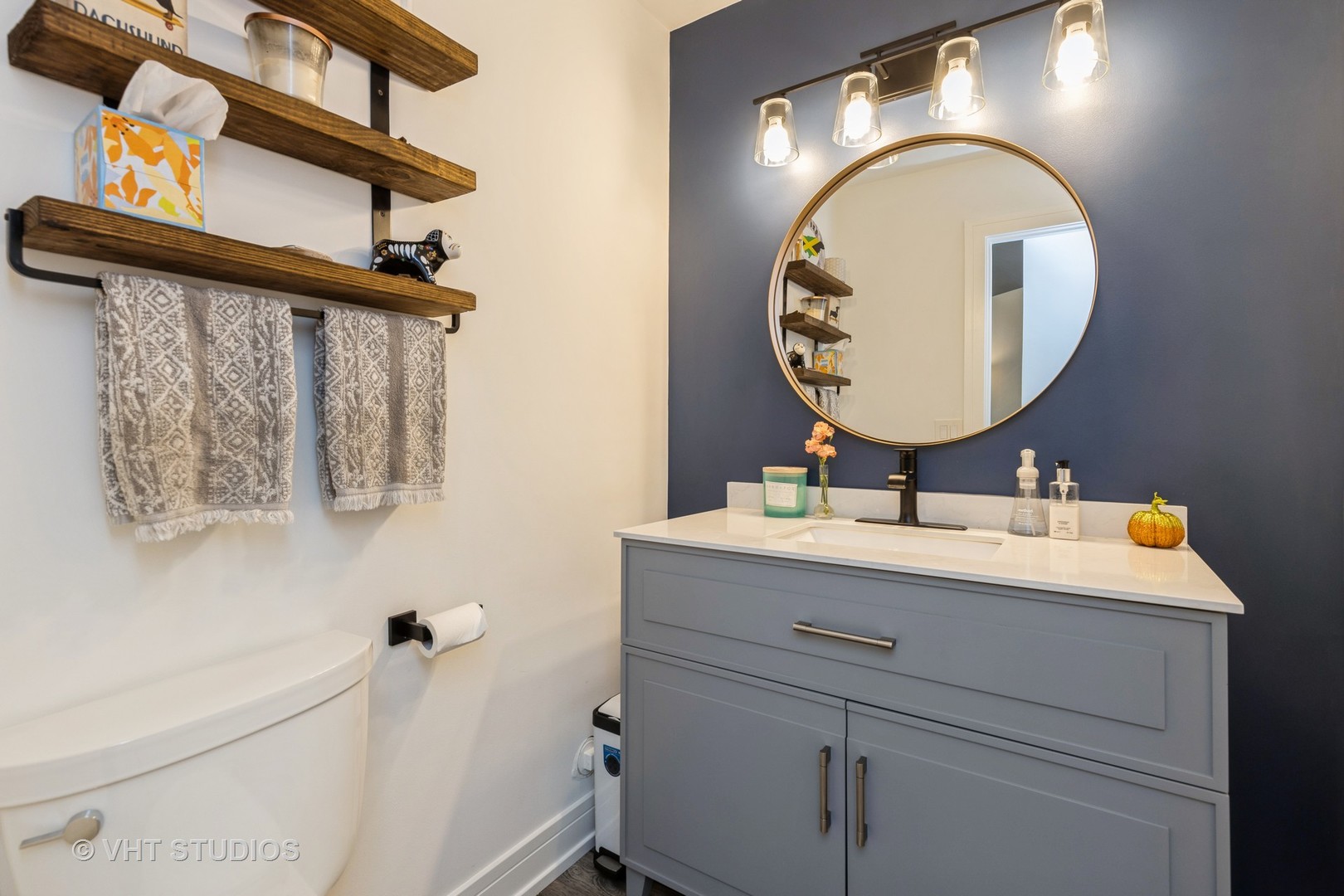 6634 W Wood River Drive Property Photo 6