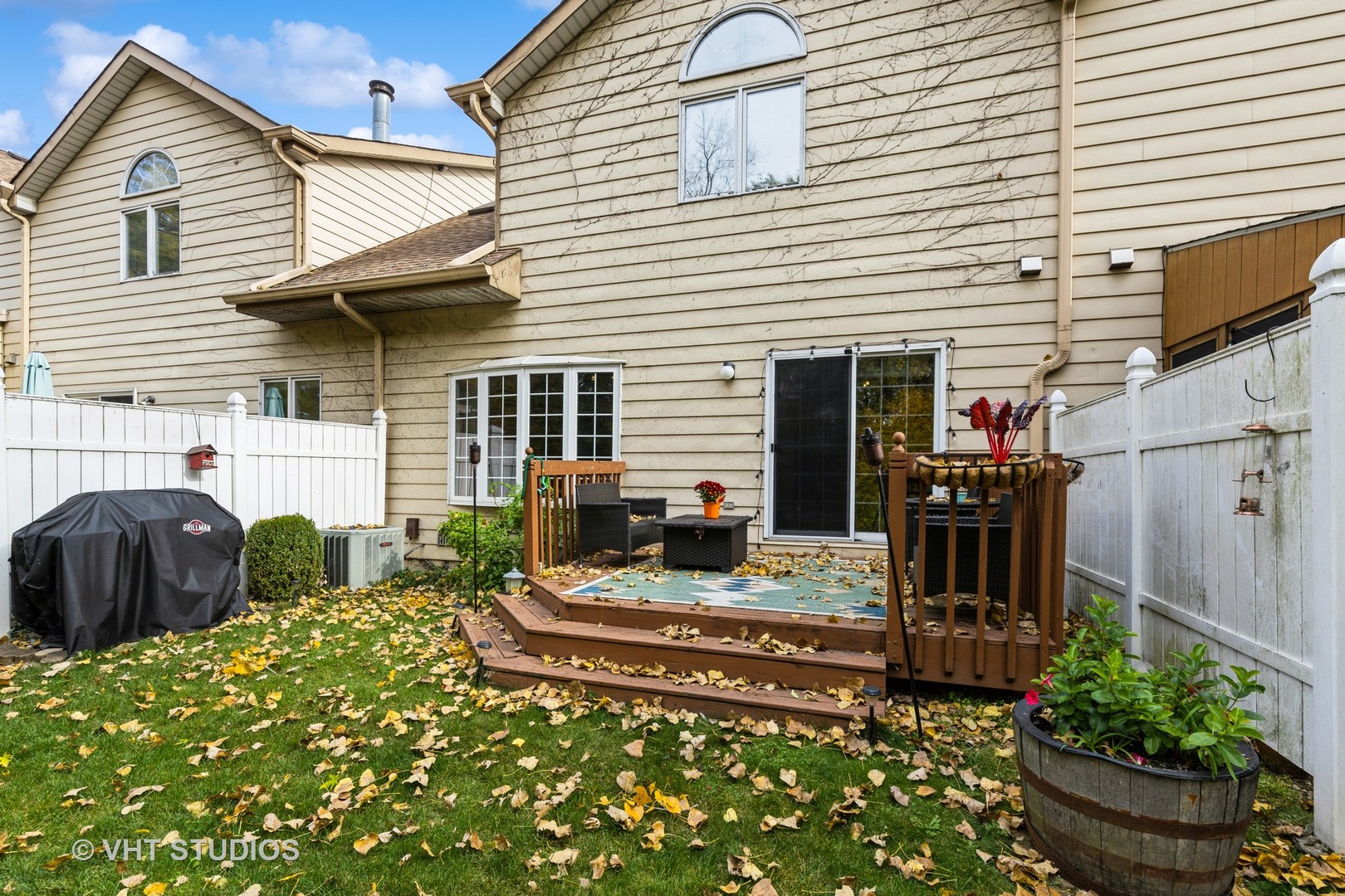 6634 W Wood River Drive Property Photo 10