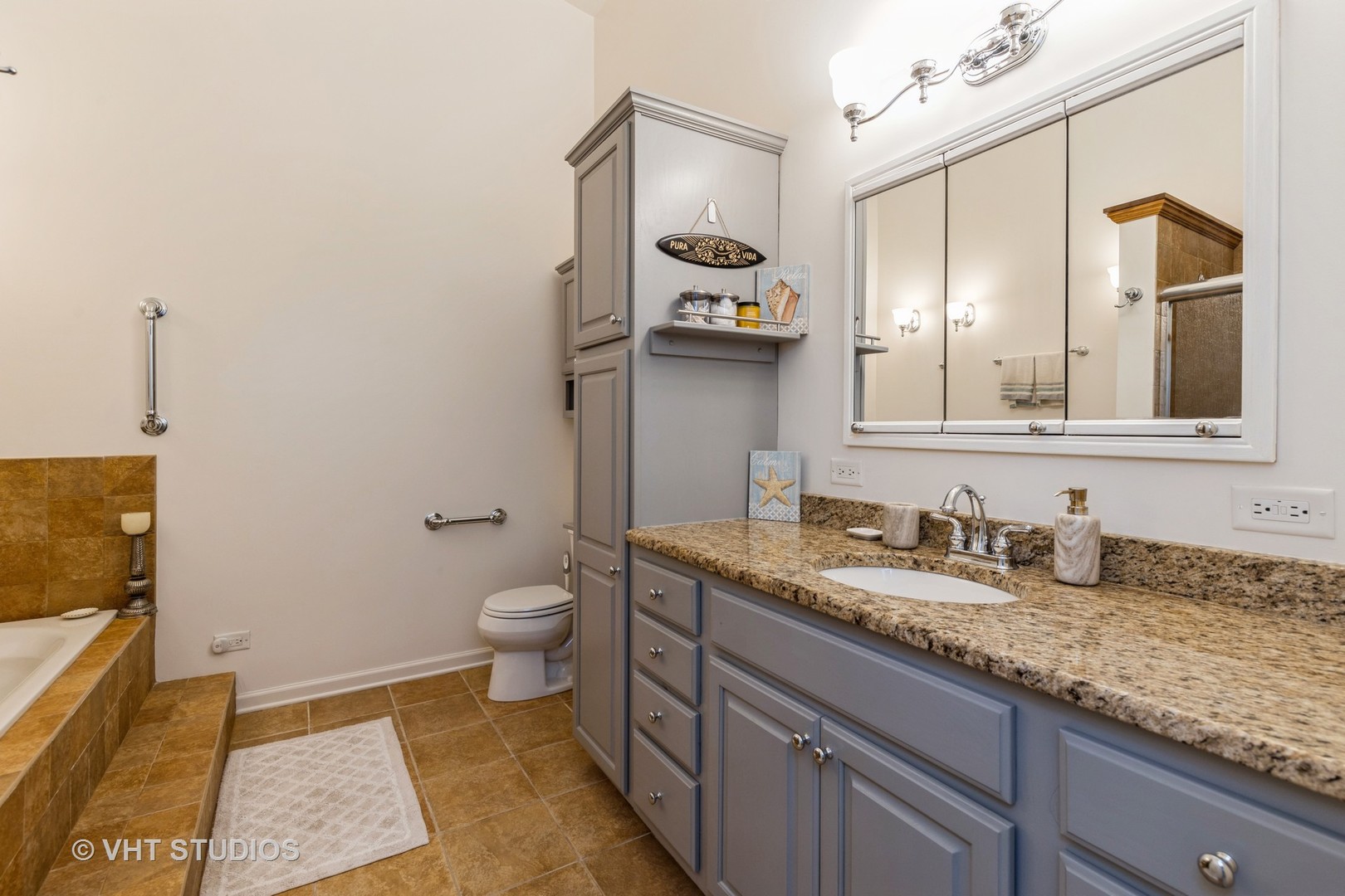 6634 W Wood River Drive Property Photo 13
