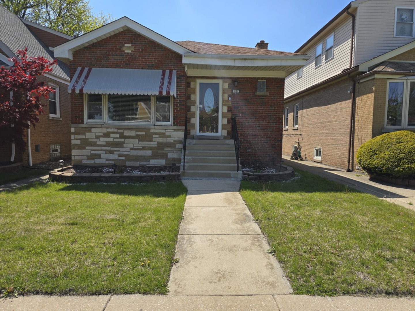 8154 S Albany Avenue Property Photo
