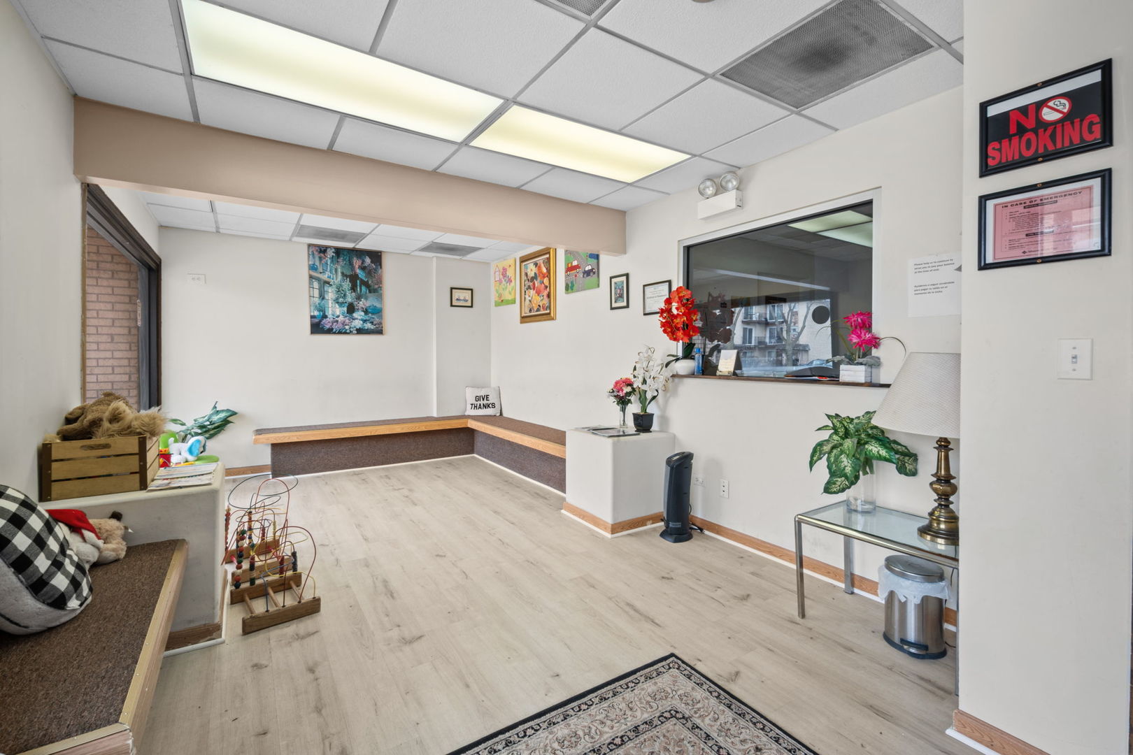 7107 W Belmont Avenue 1e Property Photo 2