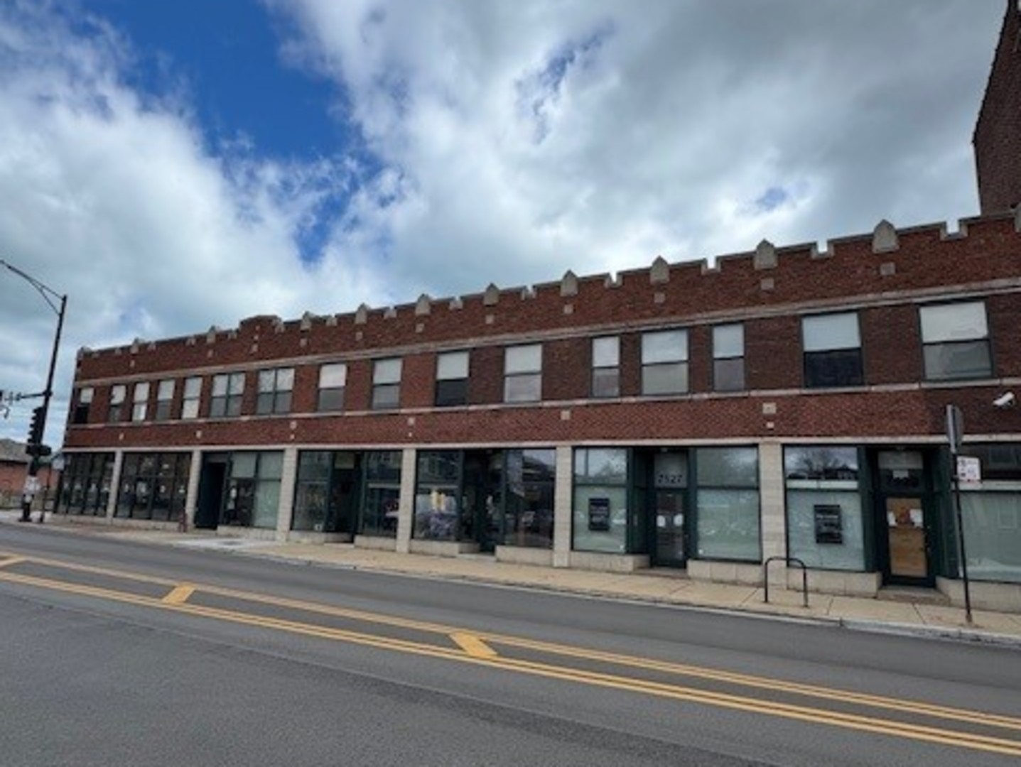 7127 S Yates Avenue Property Photo 1