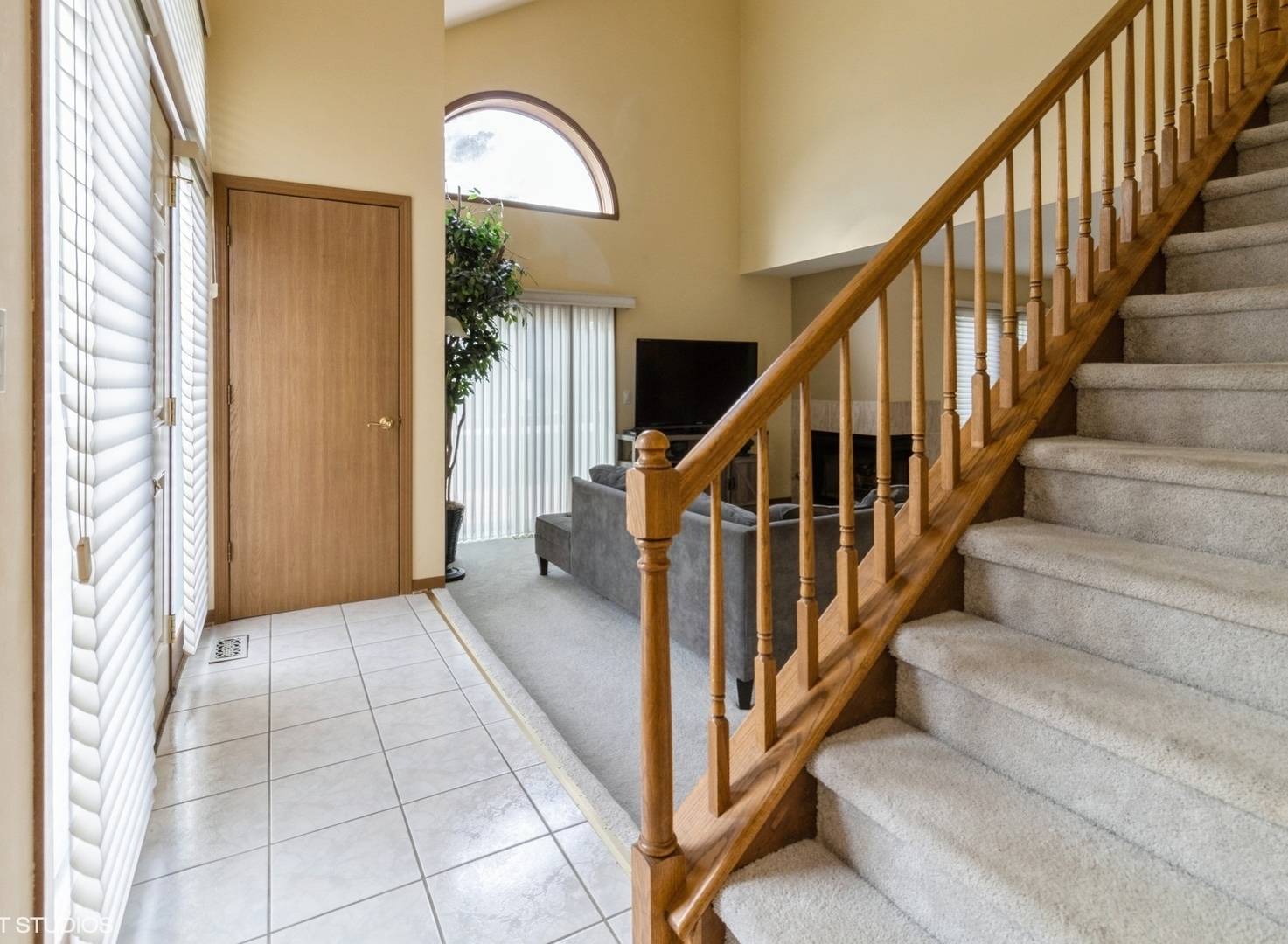 7921 Stewart Dr Property Photo 4