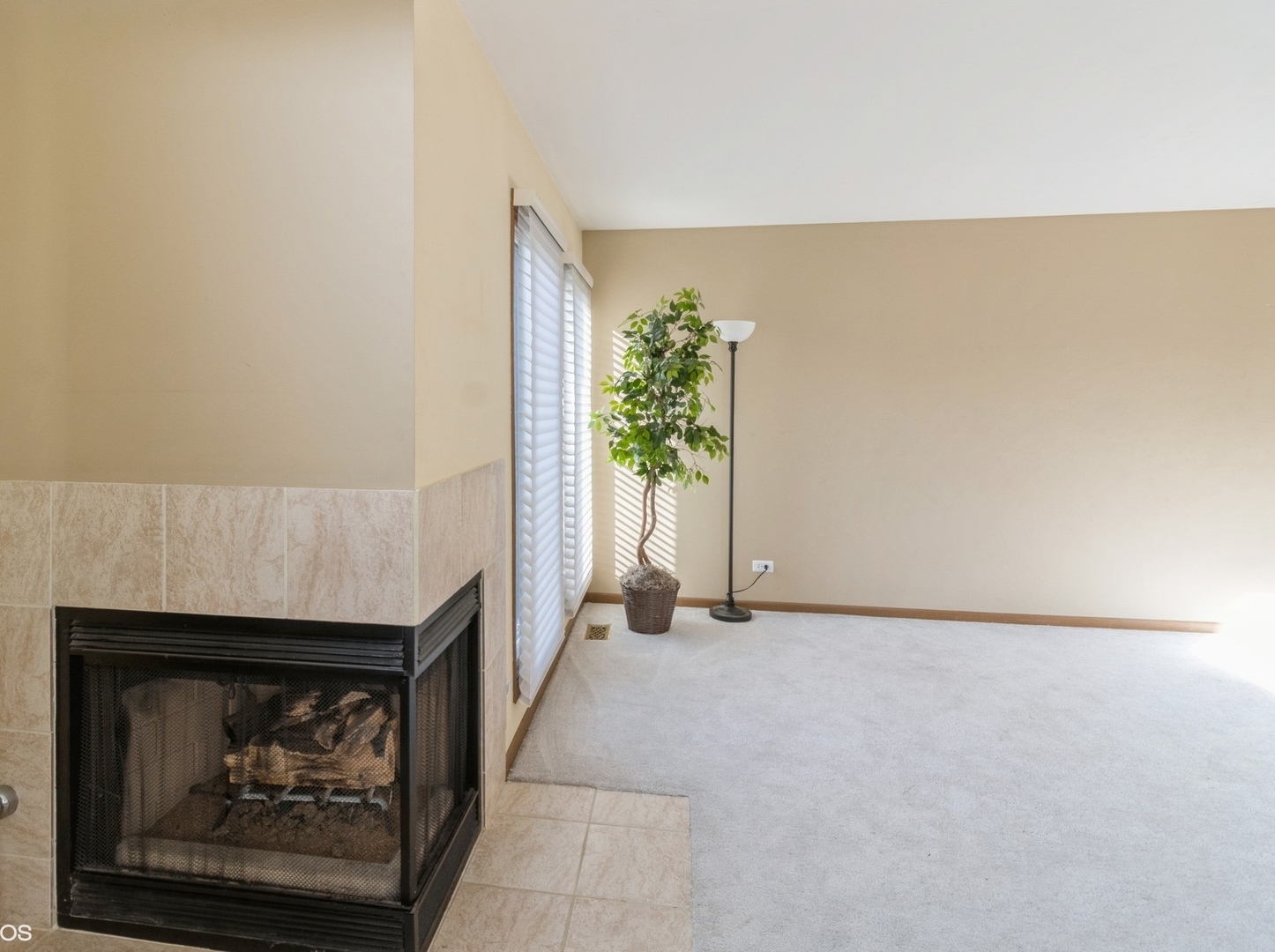 7921 Stewart Dr Property Photo 8