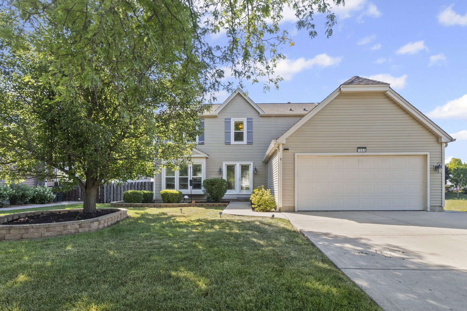 1083 Country Glen Lane Property Photo 1