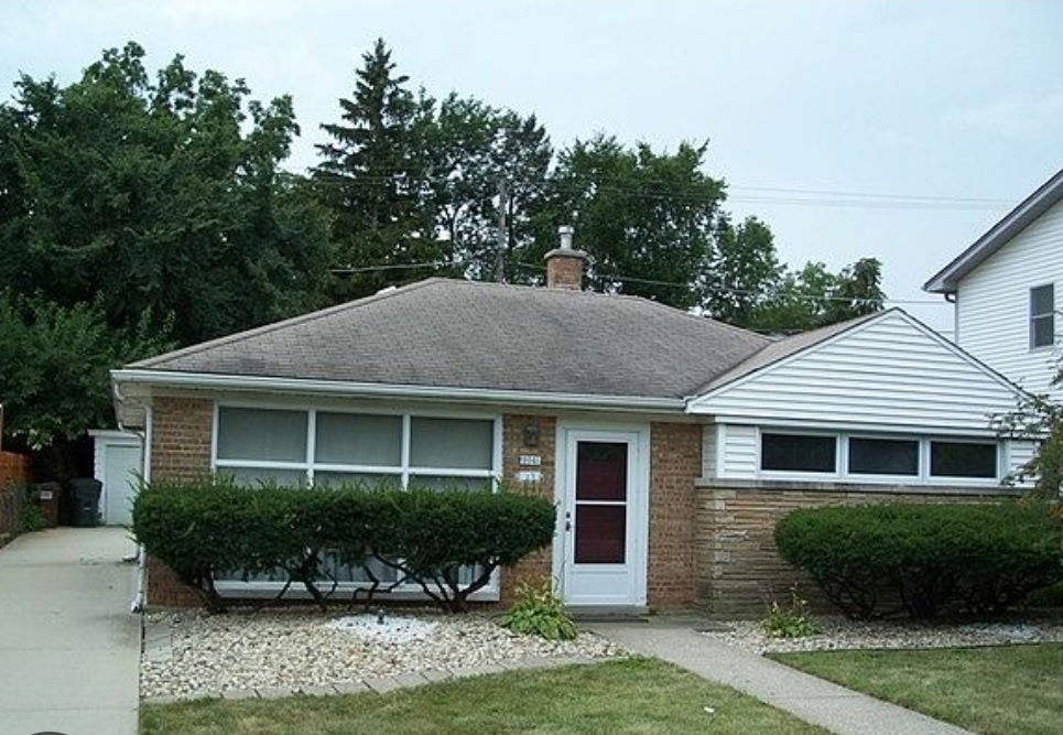 2041 175th Street Property Photo