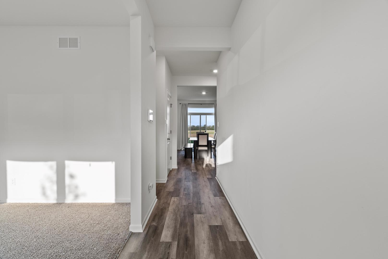 10407 Morse Pl Property Photo 4