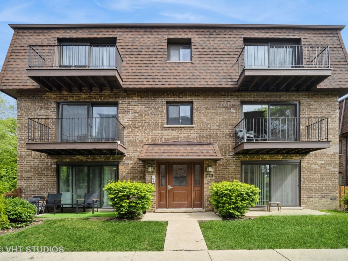9622 Bianco Terrace D Property Photo 1