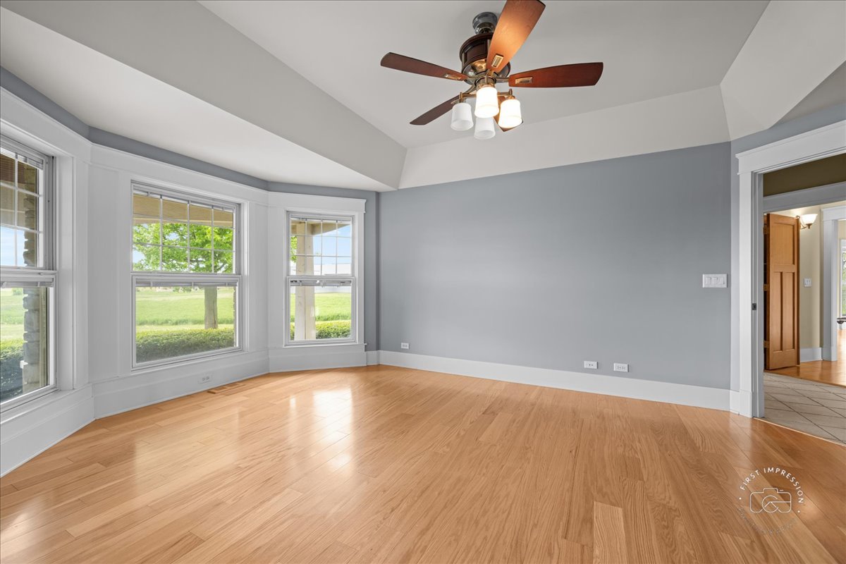 45w540 Middleton Road Property Photo 8