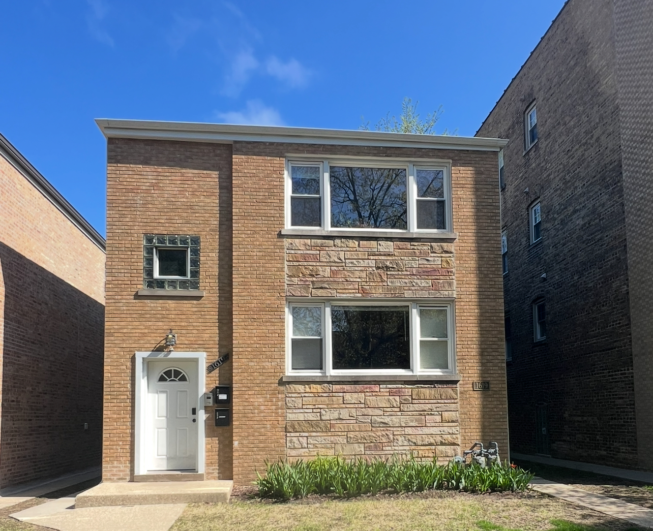 1619 Monroe St Property Photo 1