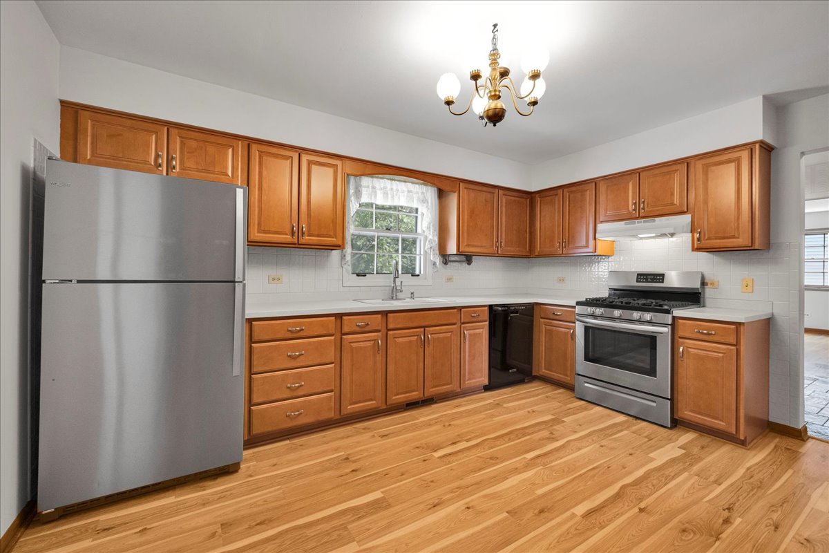26w266 Tomahawk Drive Property Photo 17