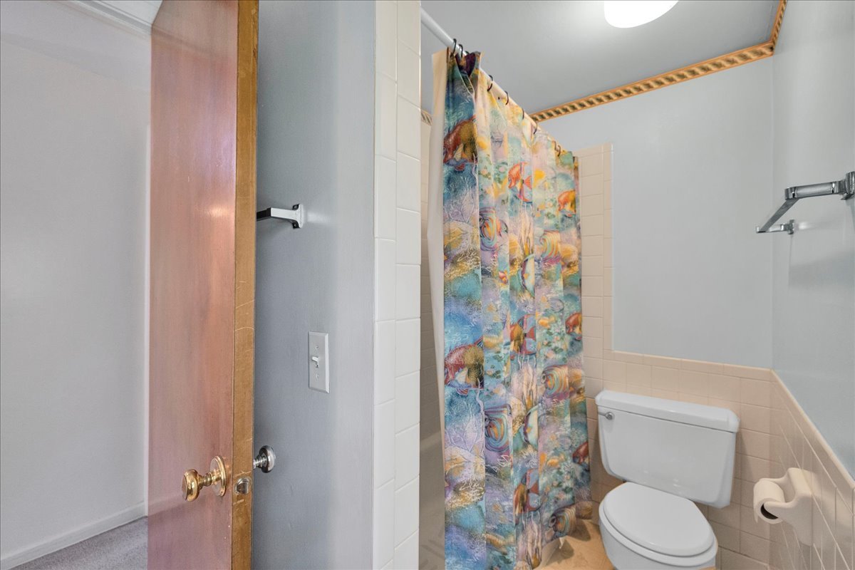26w266 Tomahawk Drive Property Photo 32