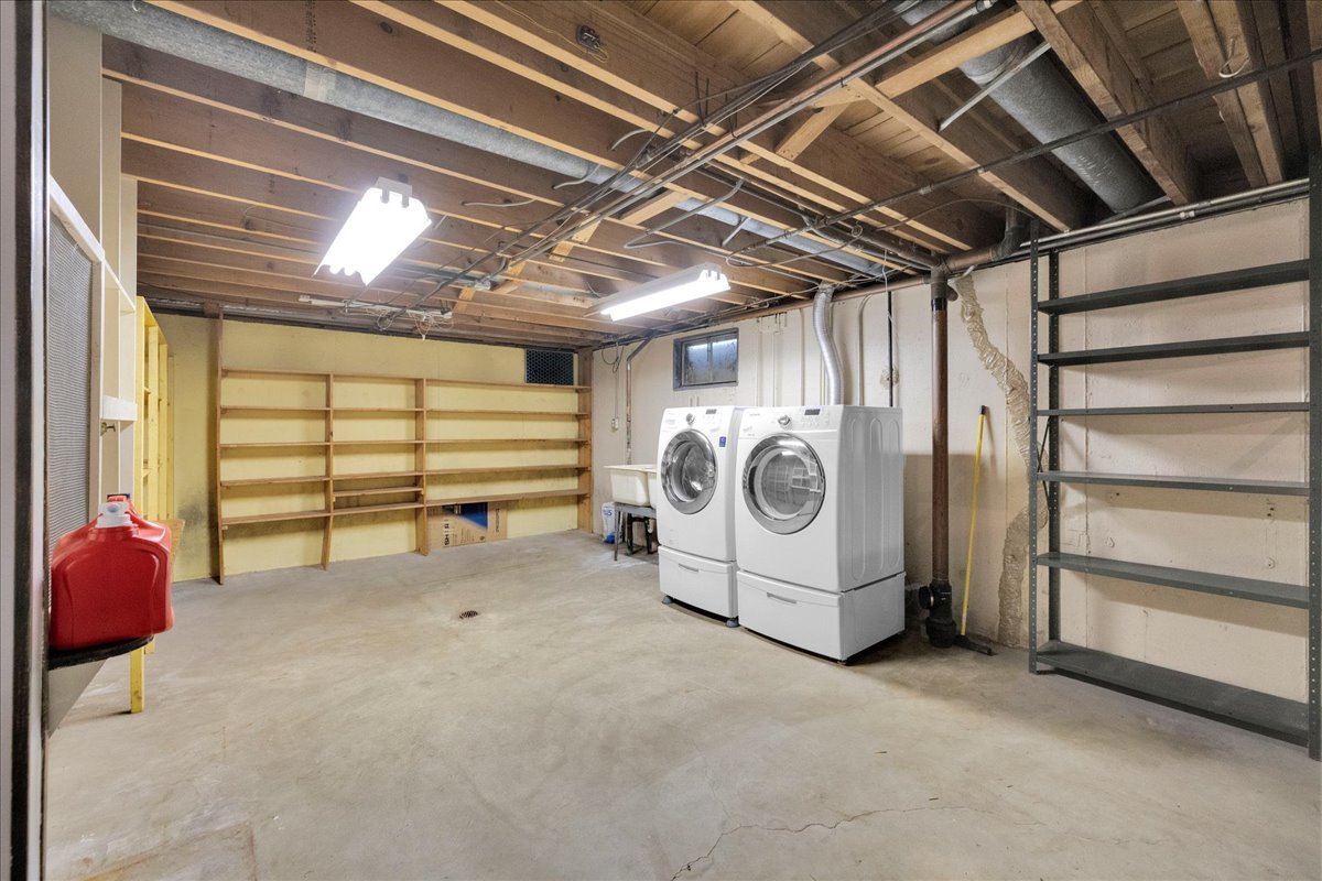 26w266 Tomahawk Drive Property Photo 43