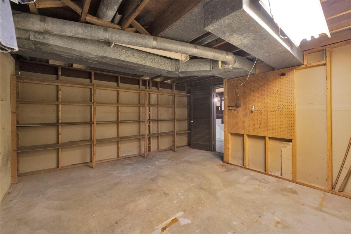 26w266 Tomahawk Drive Property Photo 44