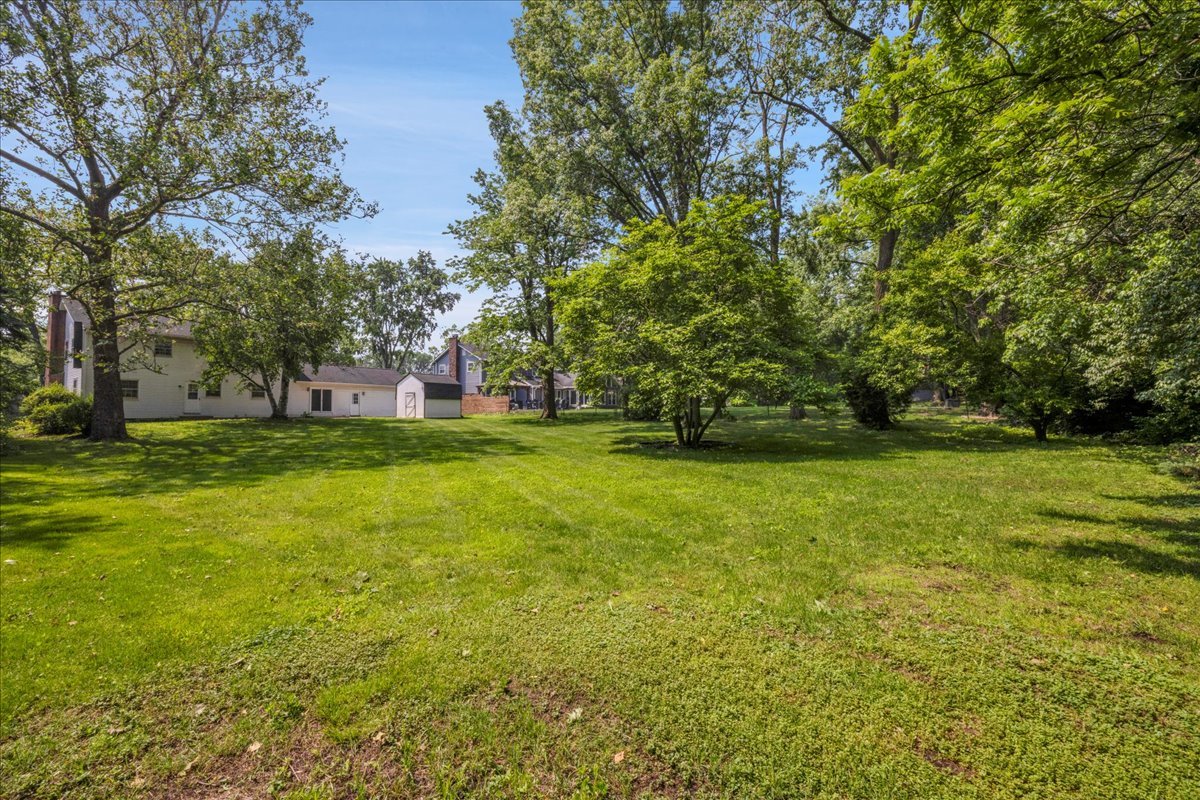 26w266 Tomahawk Drive Property Photo 49