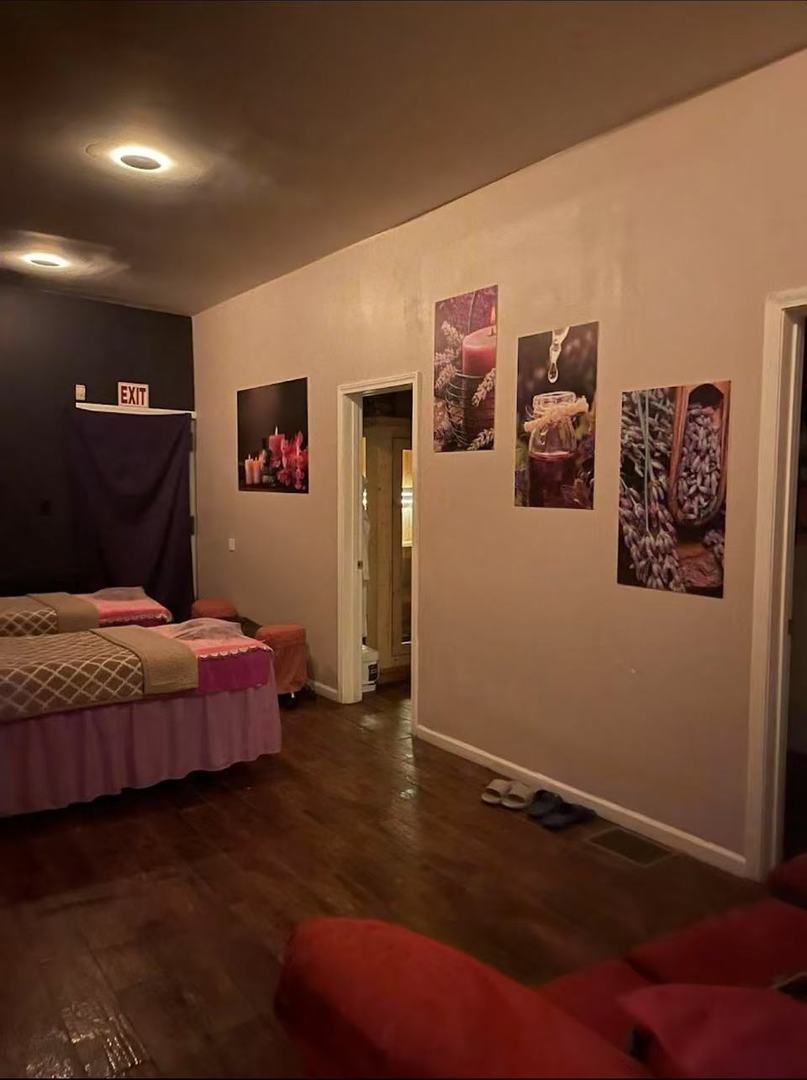 3635 S Halsted Street Property Photo 5