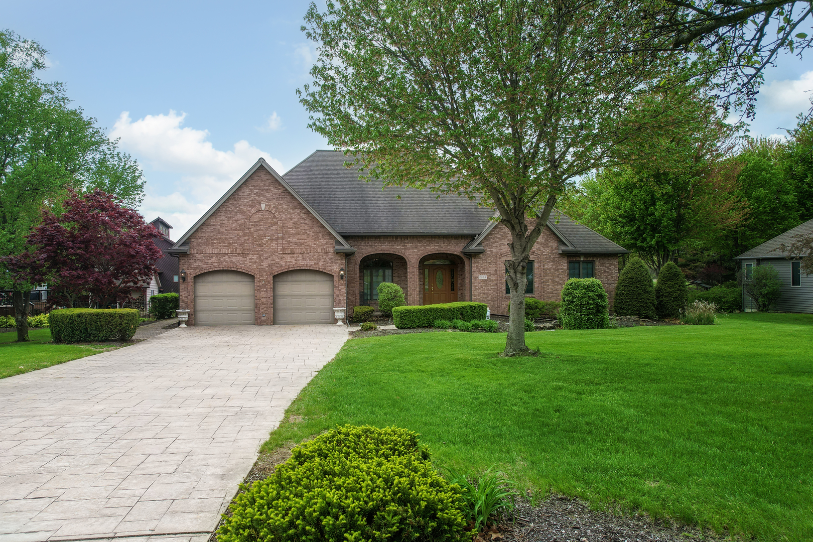 2835 N Bulrush Court Property Photo 2