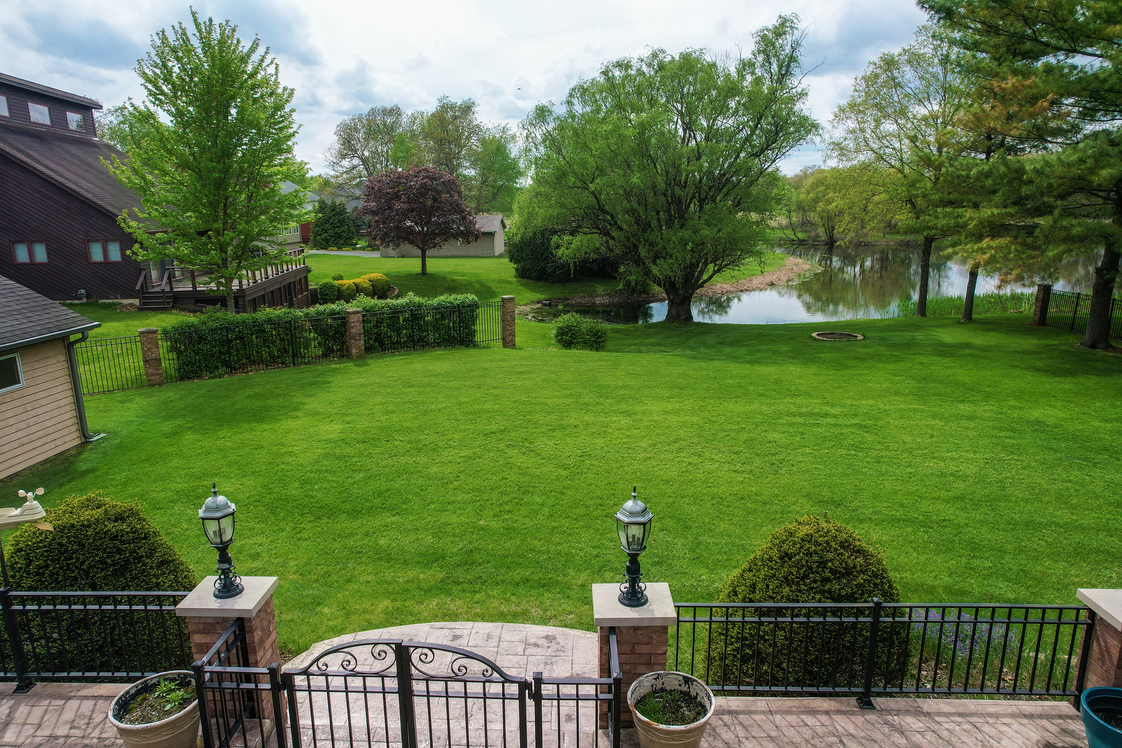 2835 N Bulrush Court Property Photo 5