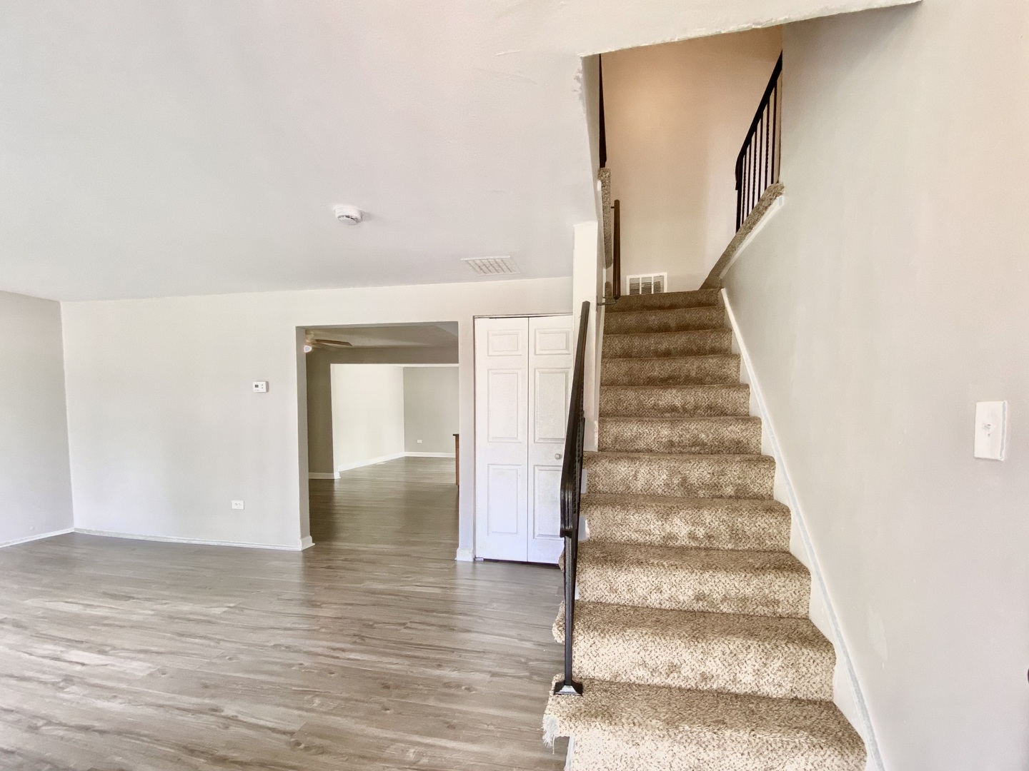 903 Blackhawk Drive Property Photo 3