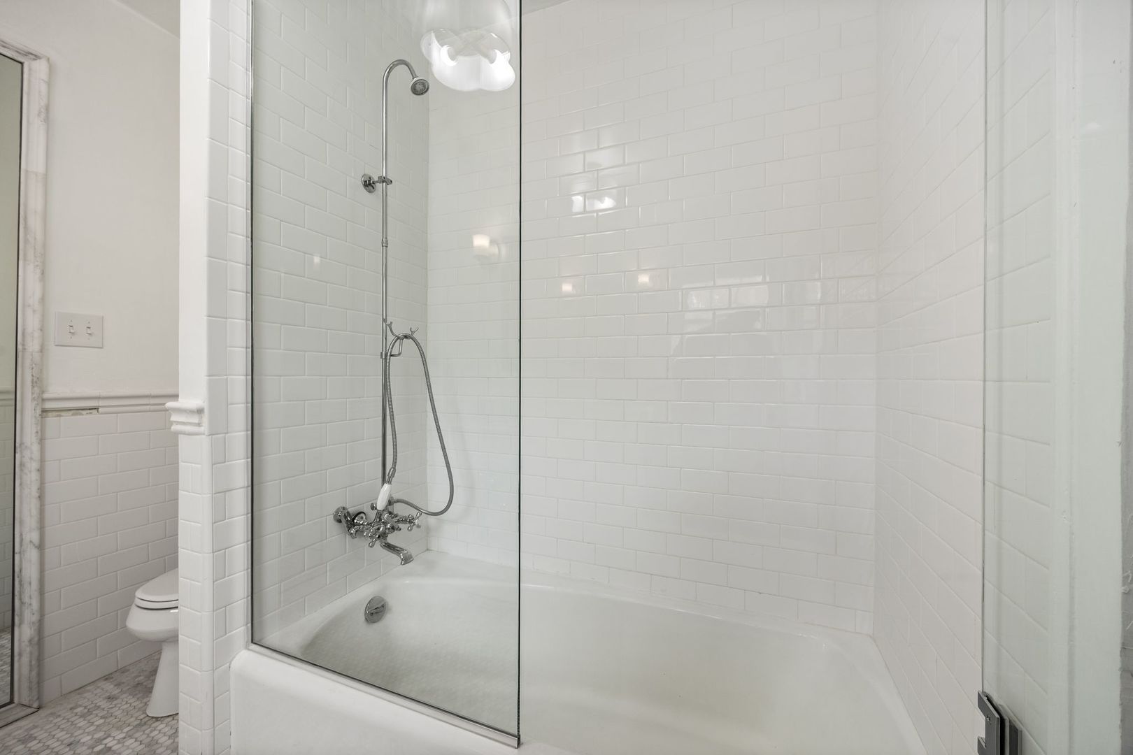 527 Warwick Road Property Photo 35