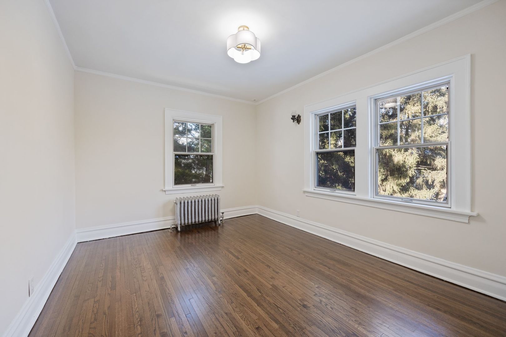 527 Warwick Road Property Photo 41