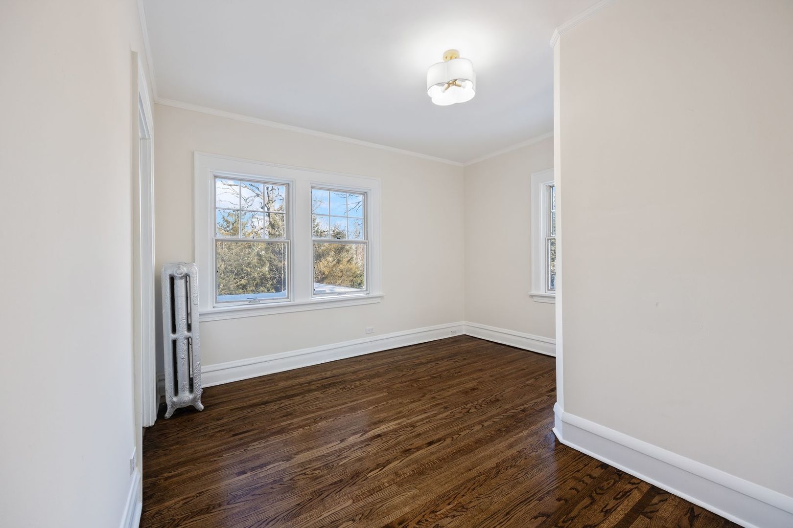 527 Warwick Road Property Photo 43