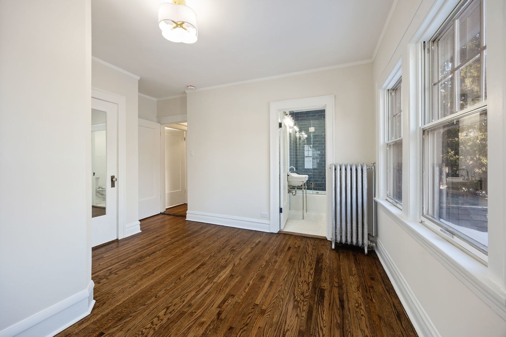 527 Warwick Road Property Photo 44