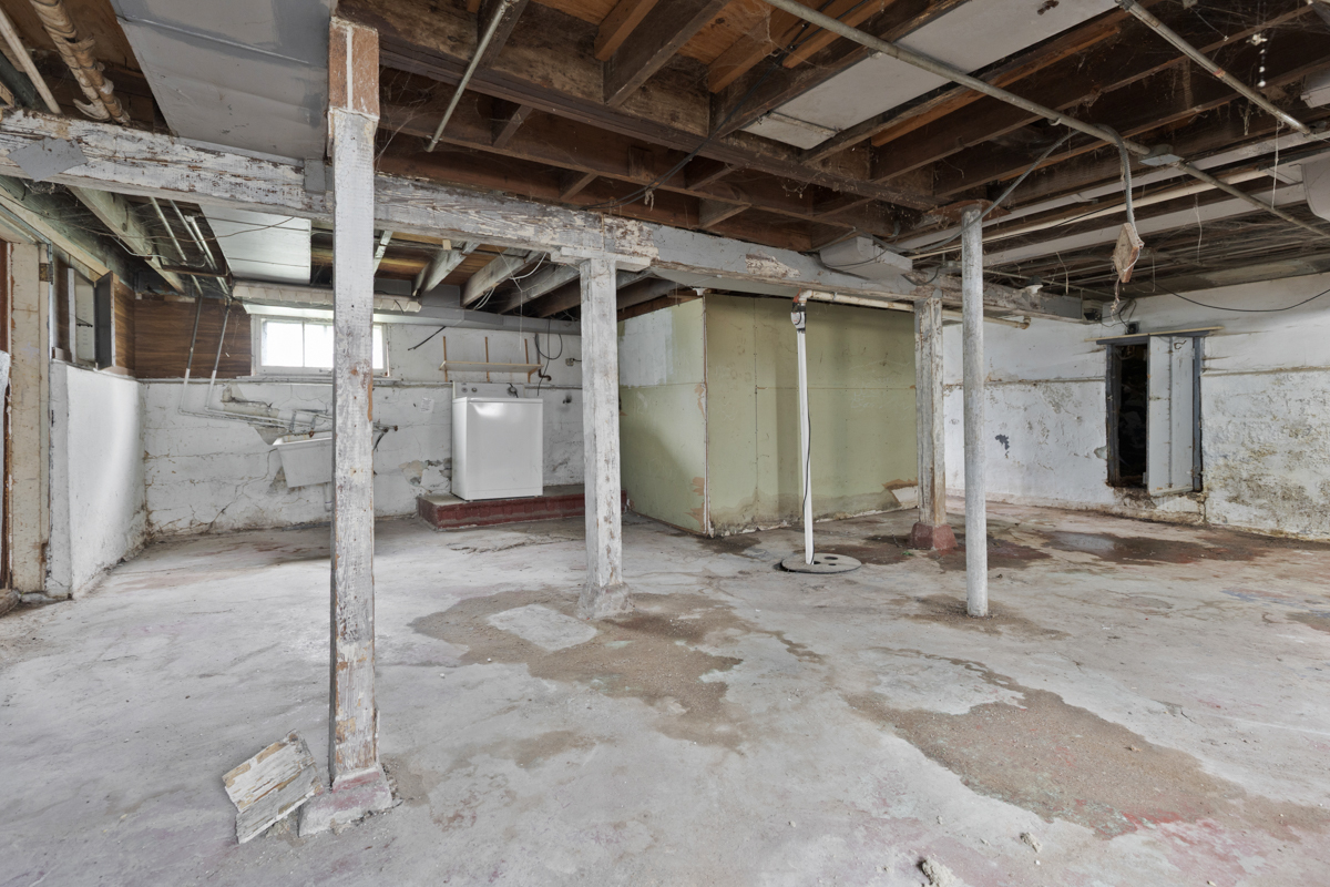 14955 Riverside Drive Property Photo 21