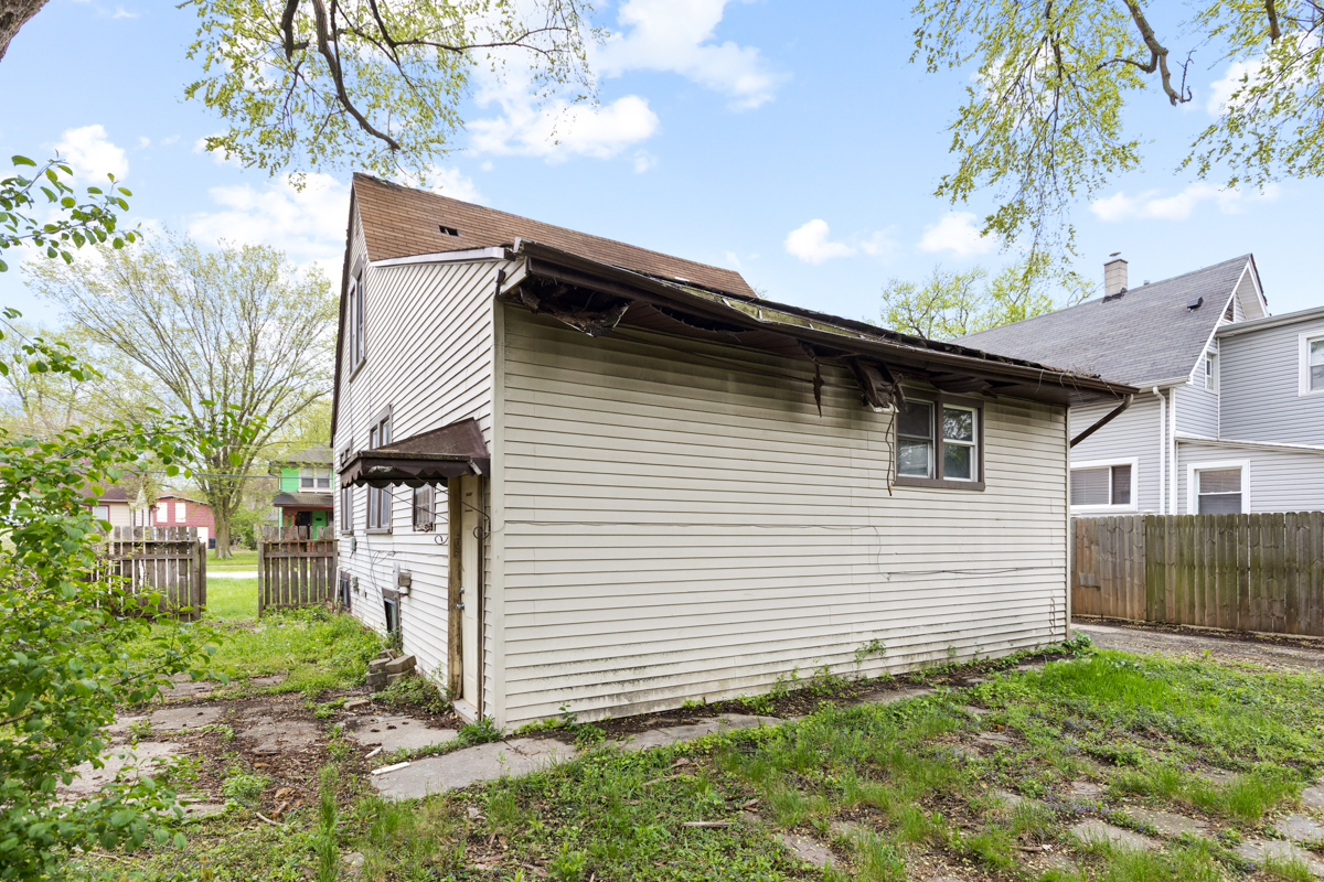 14955 Riverside Drive Property Photo 24