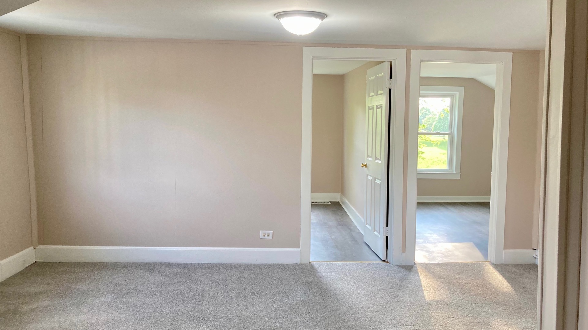 313 West St Property Photo 6