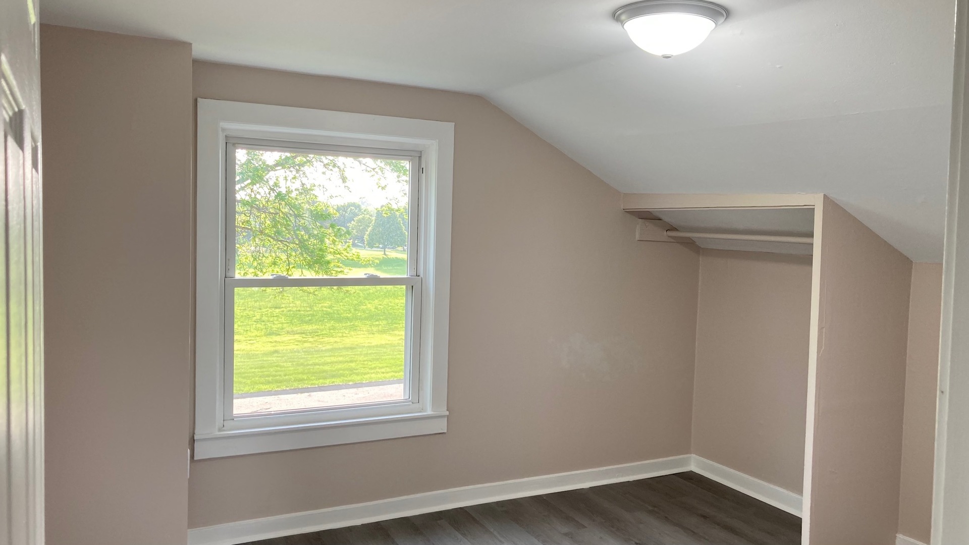 313 West St Property Photo 11