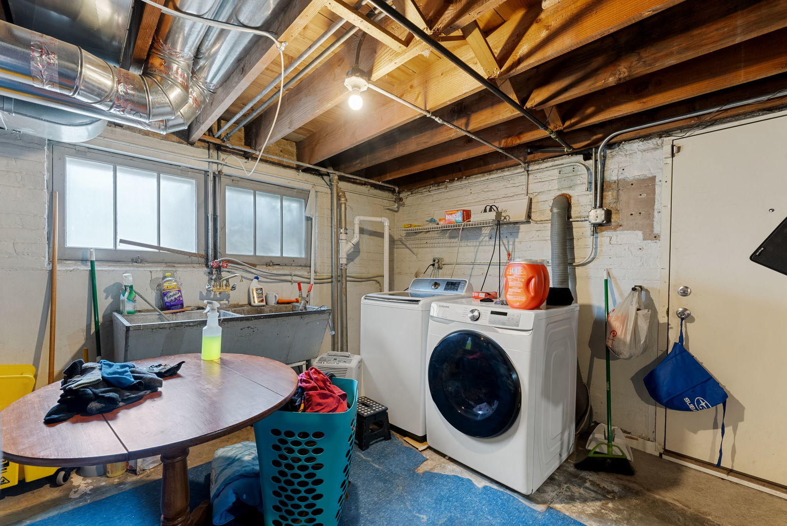 5758 W Roscoe Street Property Photo 25