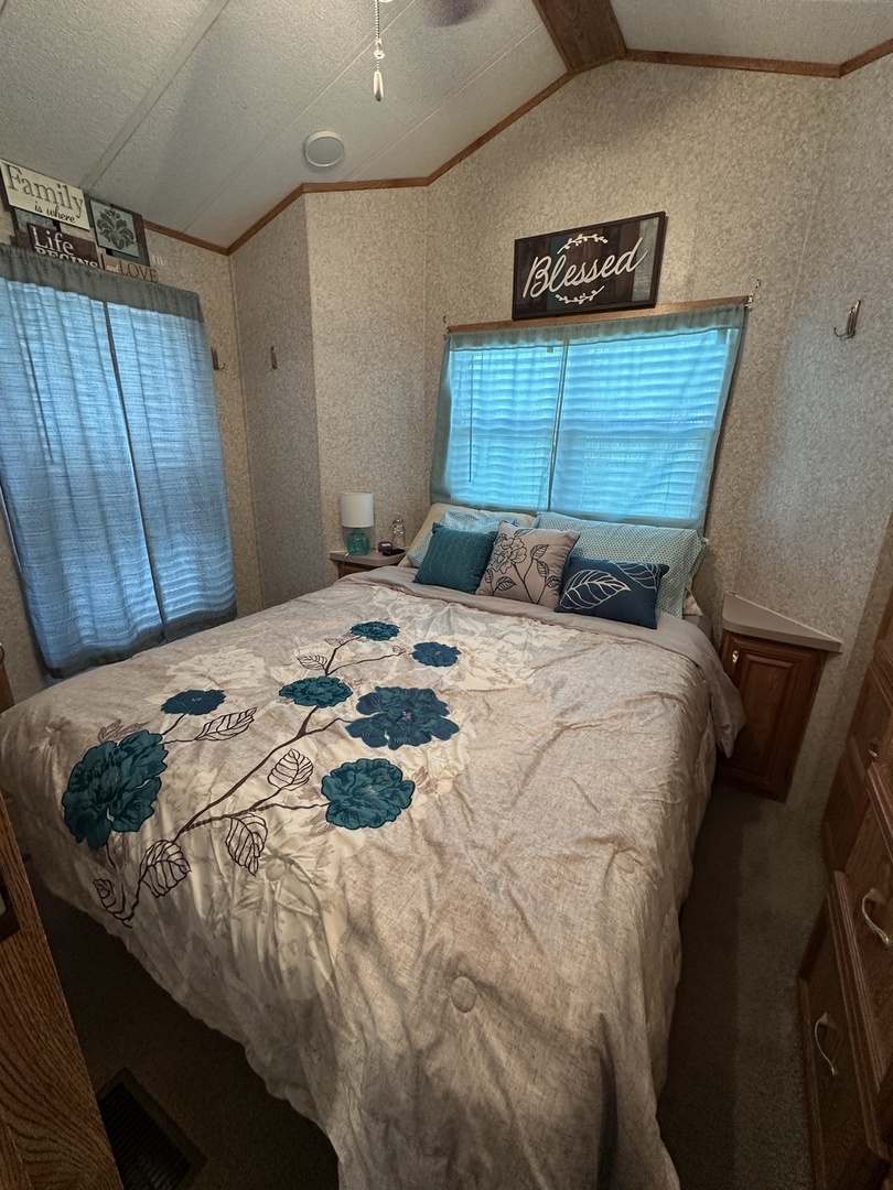 29-126 Woodhaven Lakes Road Property Photo 15
