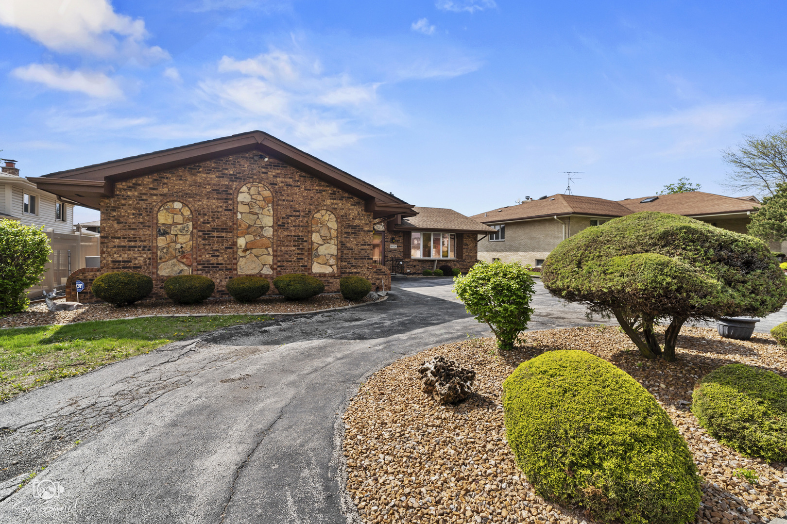 16026 90th Avenue Property Photo 1