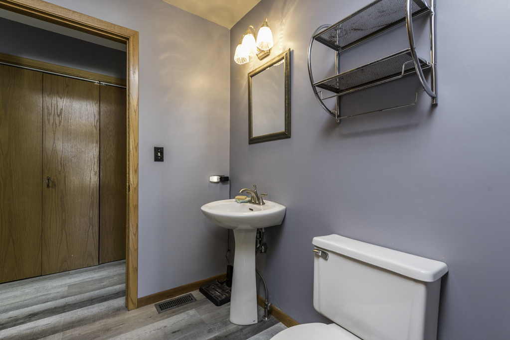 3128 Frans Court Property Photo 17