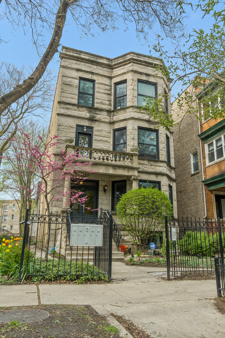 1262 W Bryn Mawr Avenue 1 Property Photo