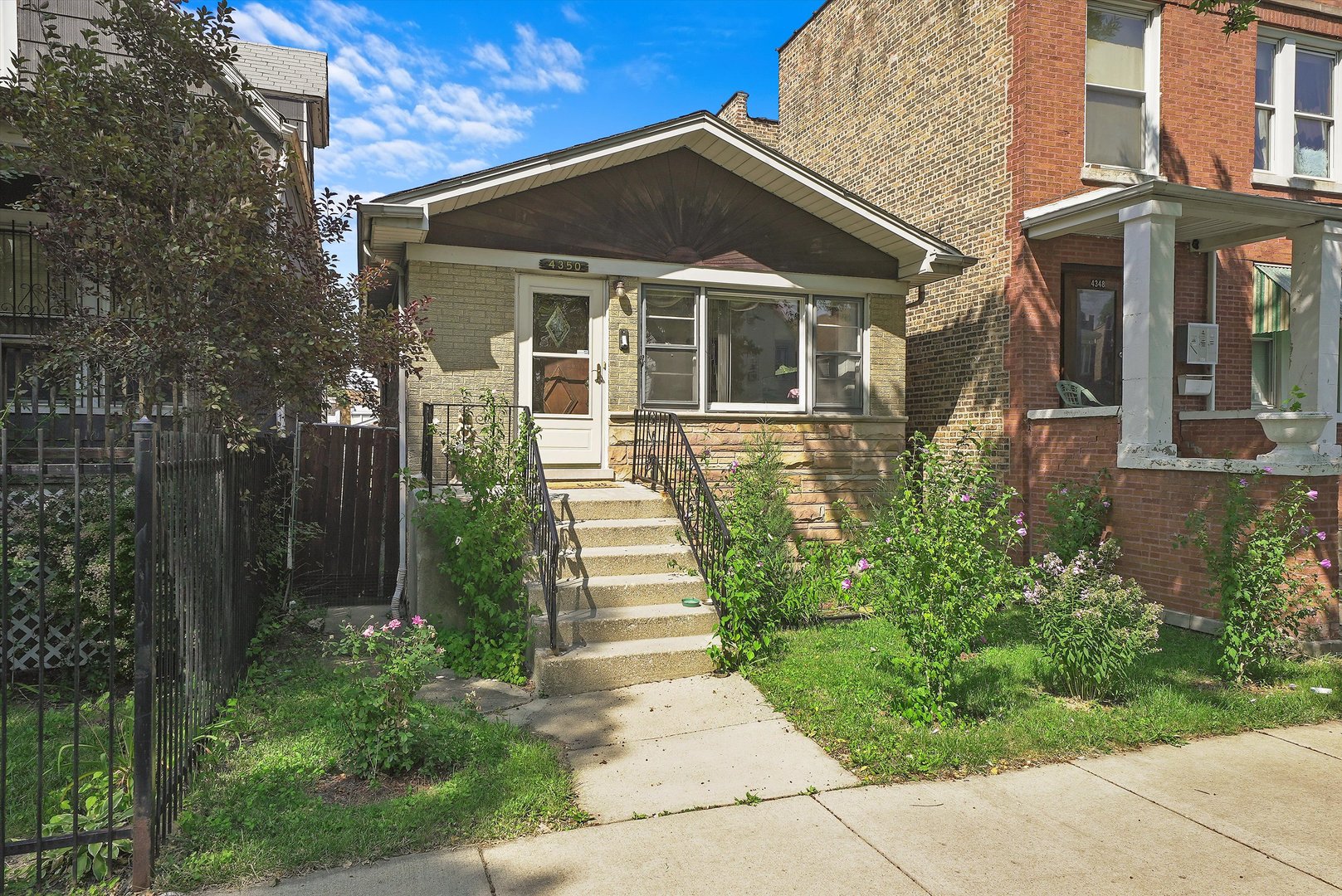 4350 W Shakespeare Avenue Property Photo 1