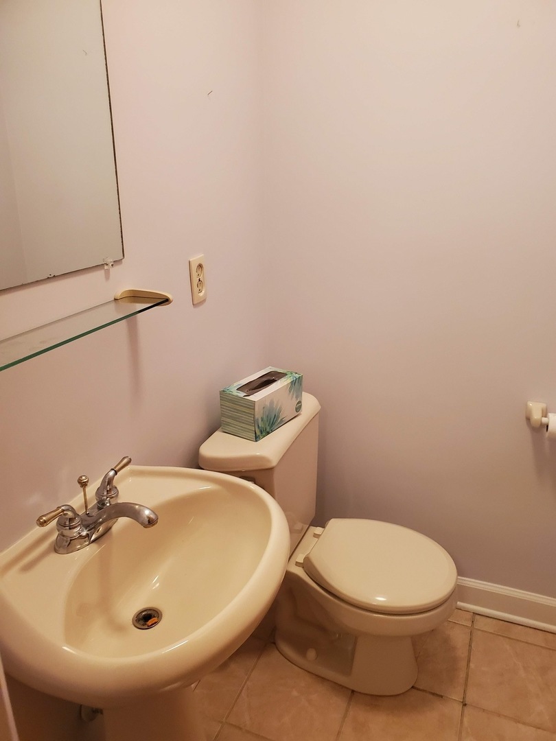 5849 Emerson Street Property Photo 11