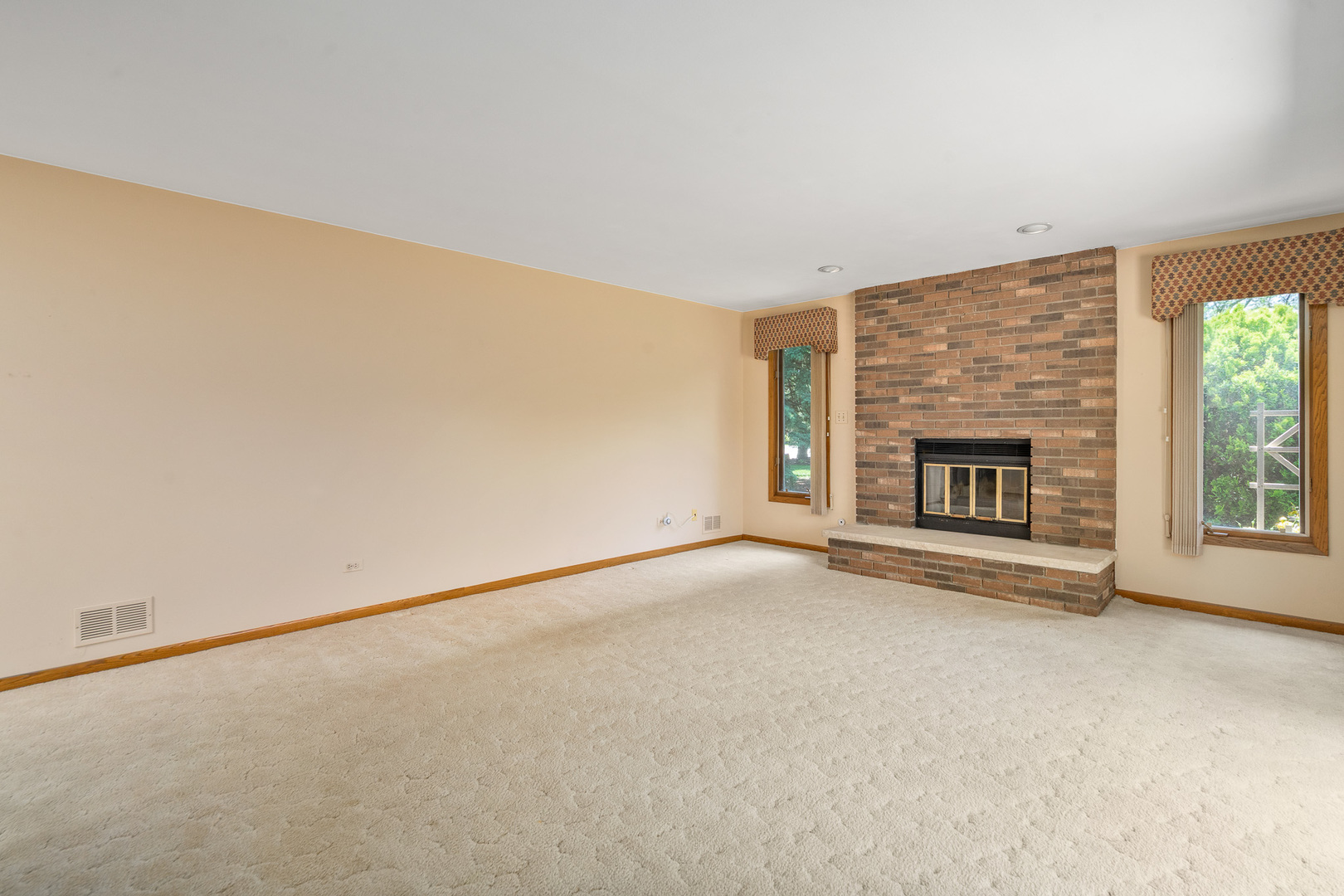 9228 Ridgeland Avenue Property Photo 15