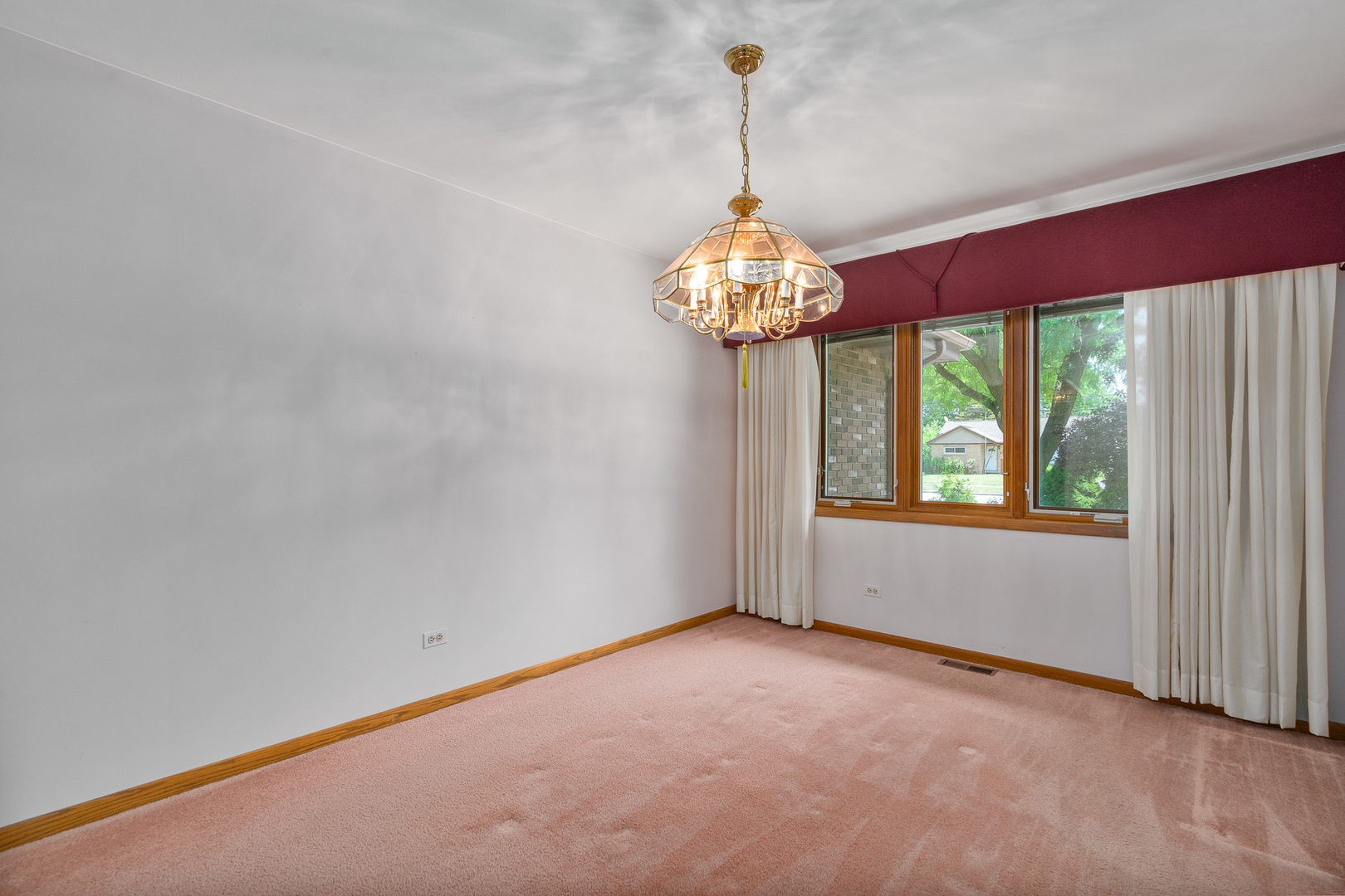 9228 Ridgeland Avenue Property Photo 20