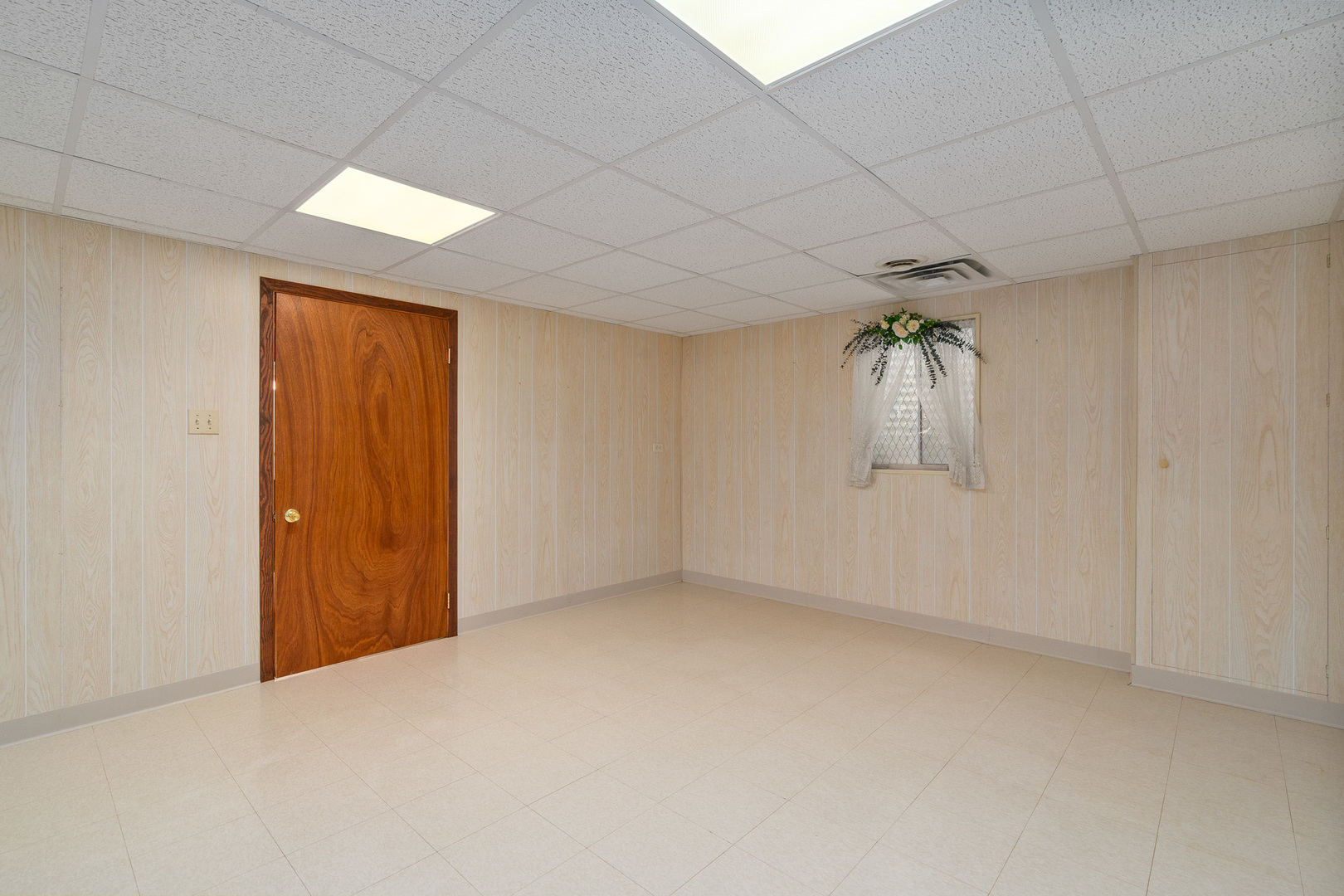 9228 Ridgeland Avenue Property Photo 32