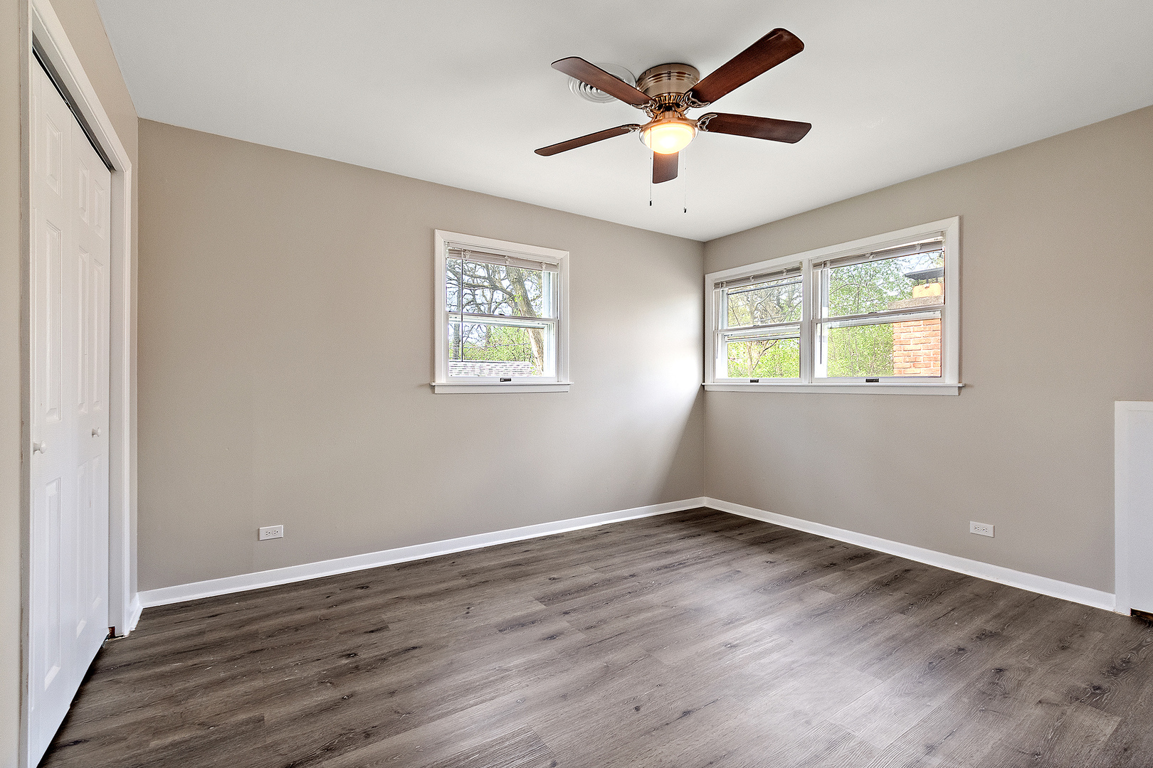 320 Oakwood Street Property Photo 16