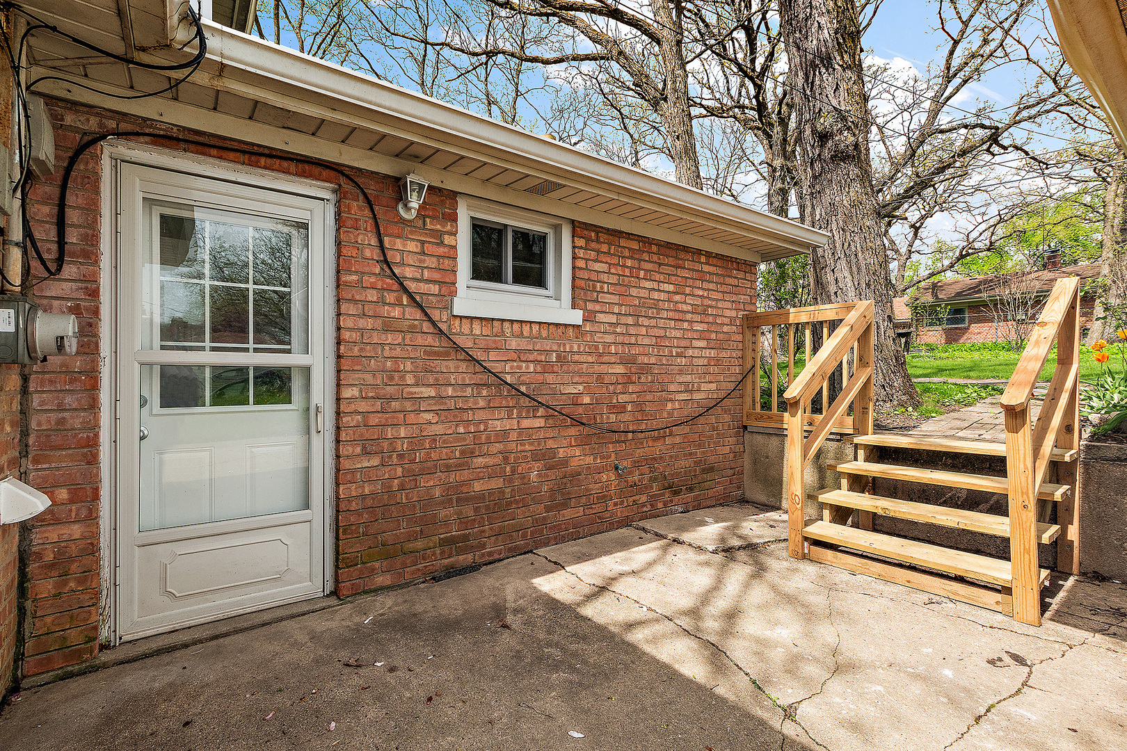 320 Oakwood Street Property Photo 18