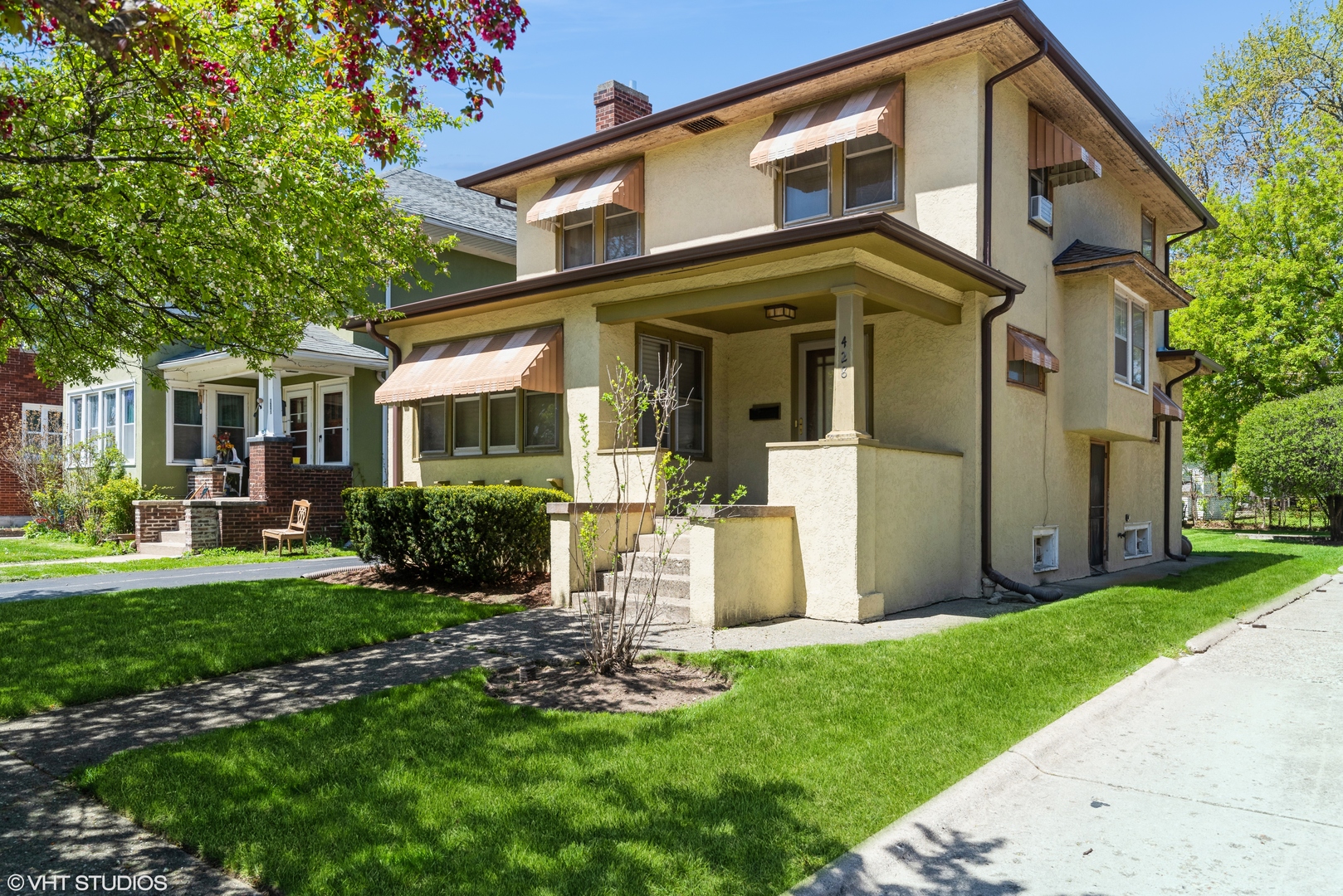 428 Hull Court Property Photo