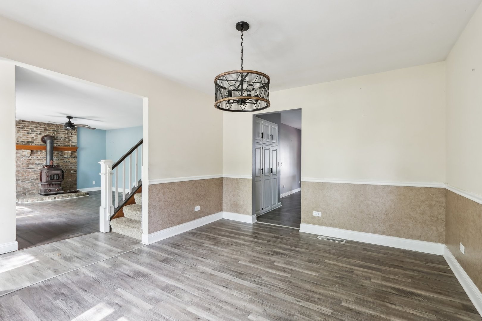 1888 Irene Road Property Photo 5