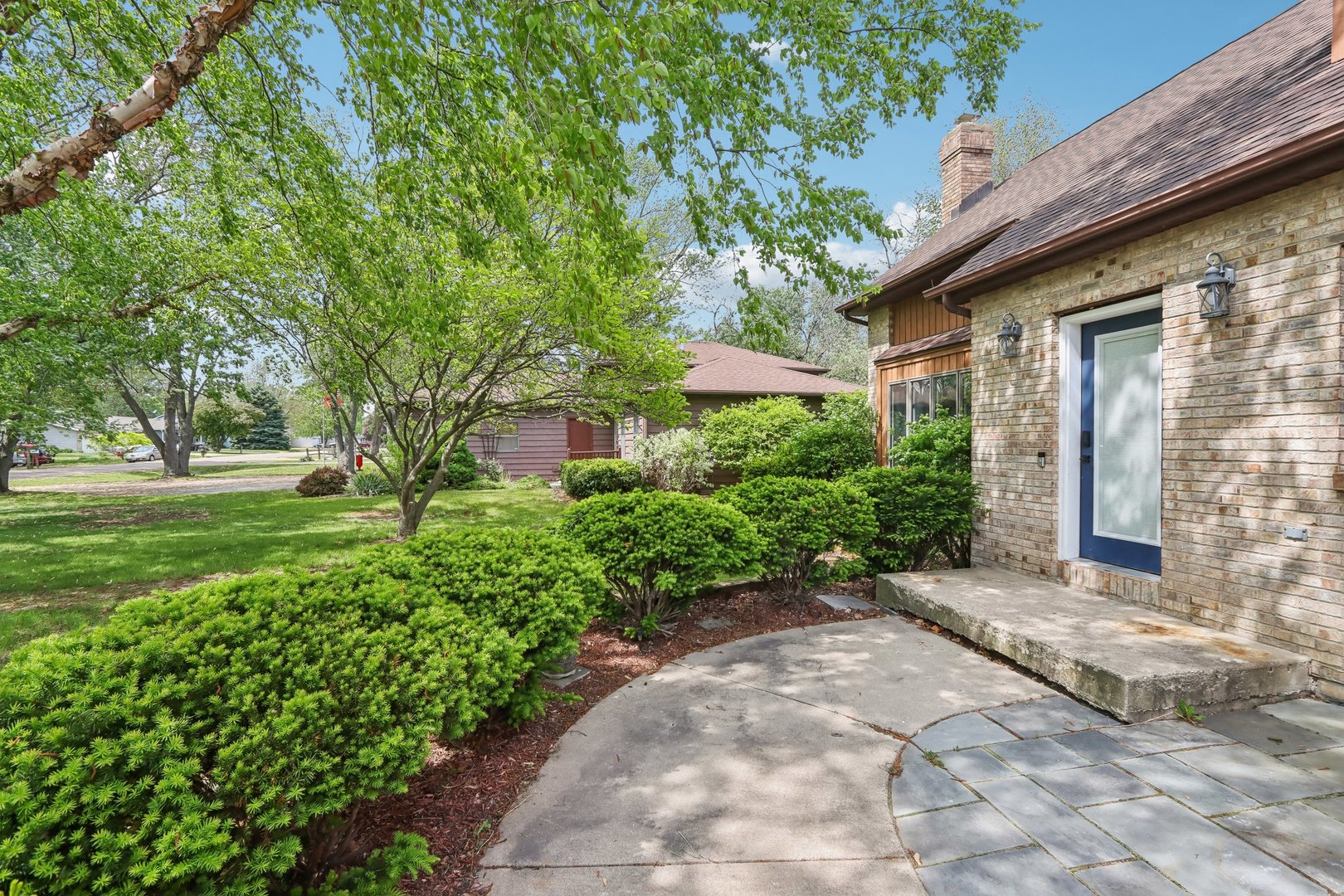 1888 Irene Road Property Photo 32